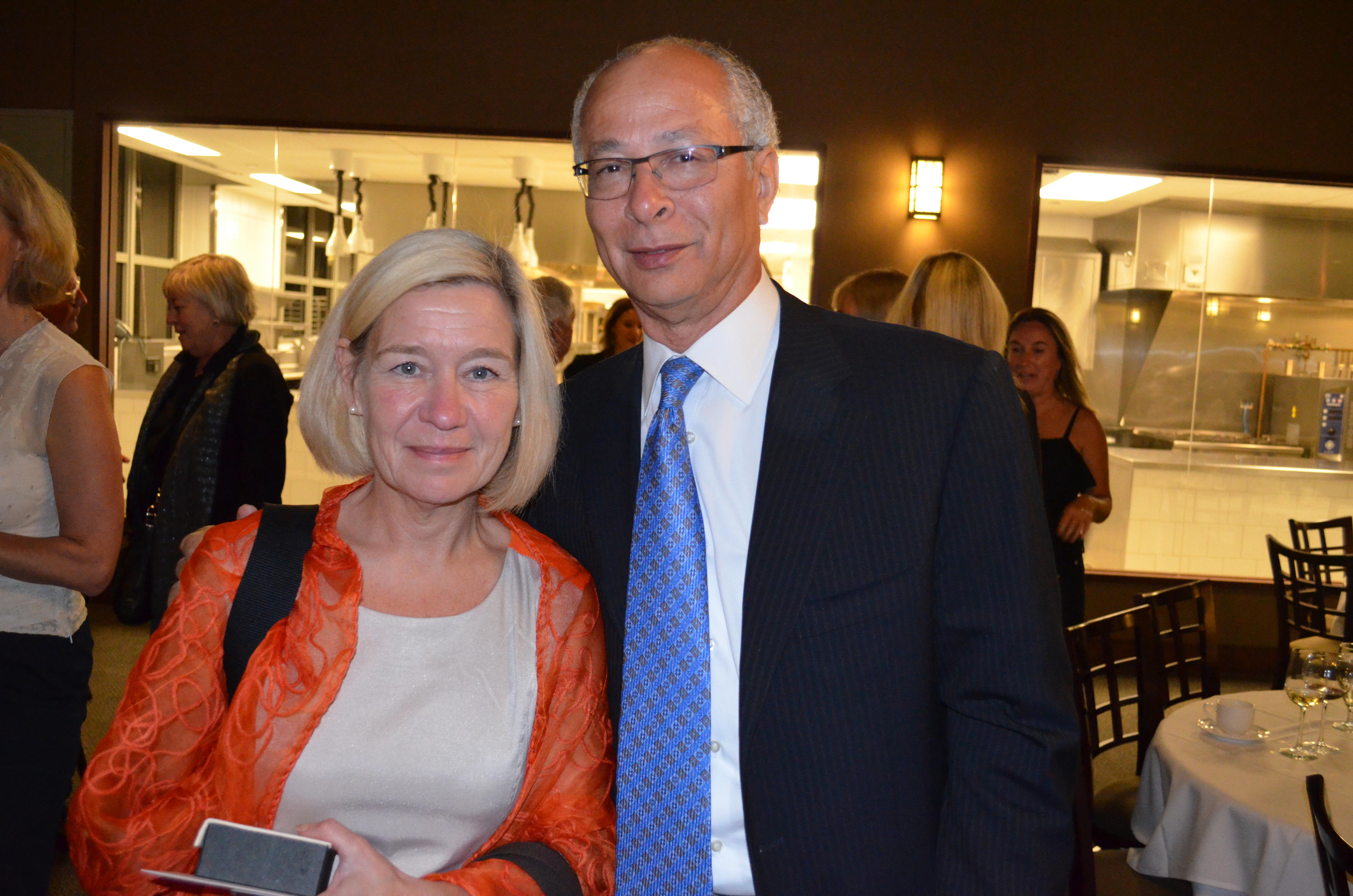 Mayor Hulthén of Gothenburg visits Chicago Chicago Sister Cities International Bringing the