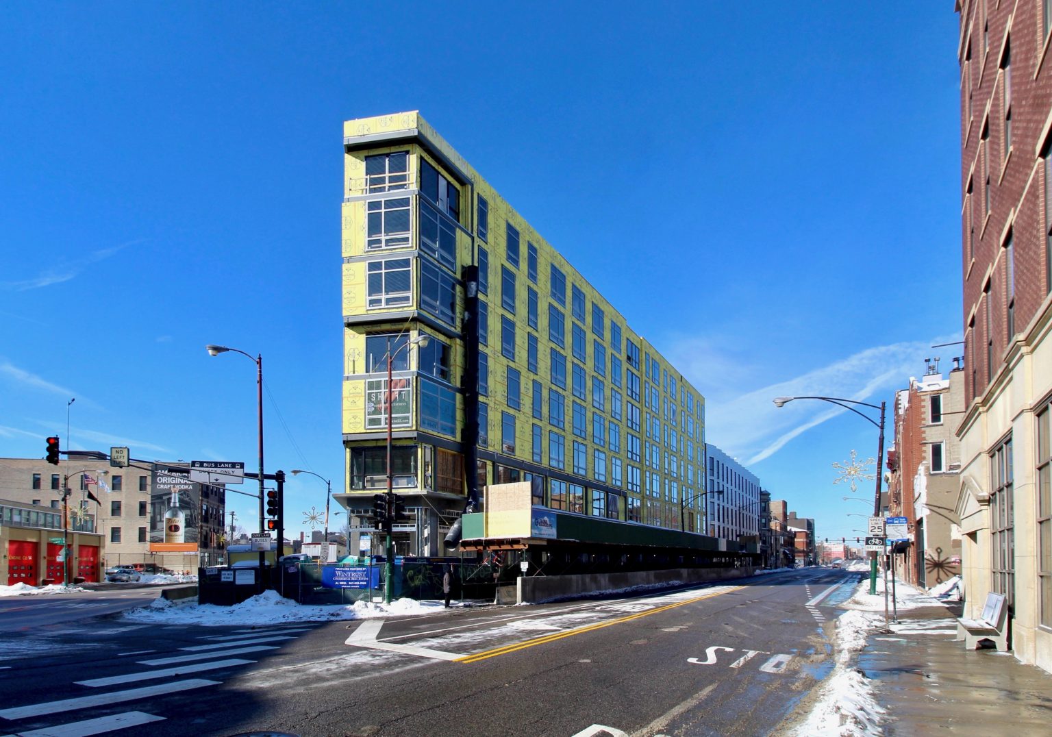 1122 W Chicago Avenue Tops Out in West Town Chicago YIMBY