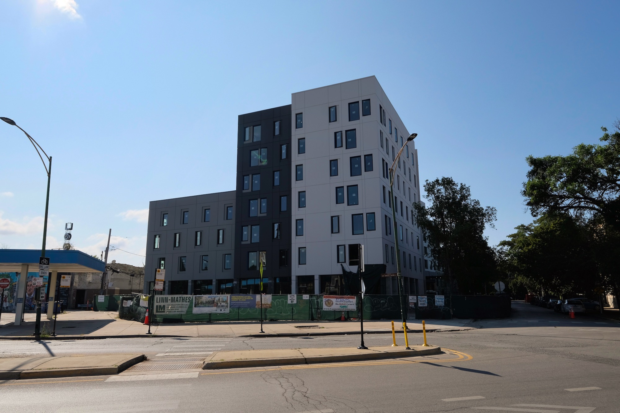 Facade Wraps Up for Emmett Street Apartments at 260238 N Emmett Street