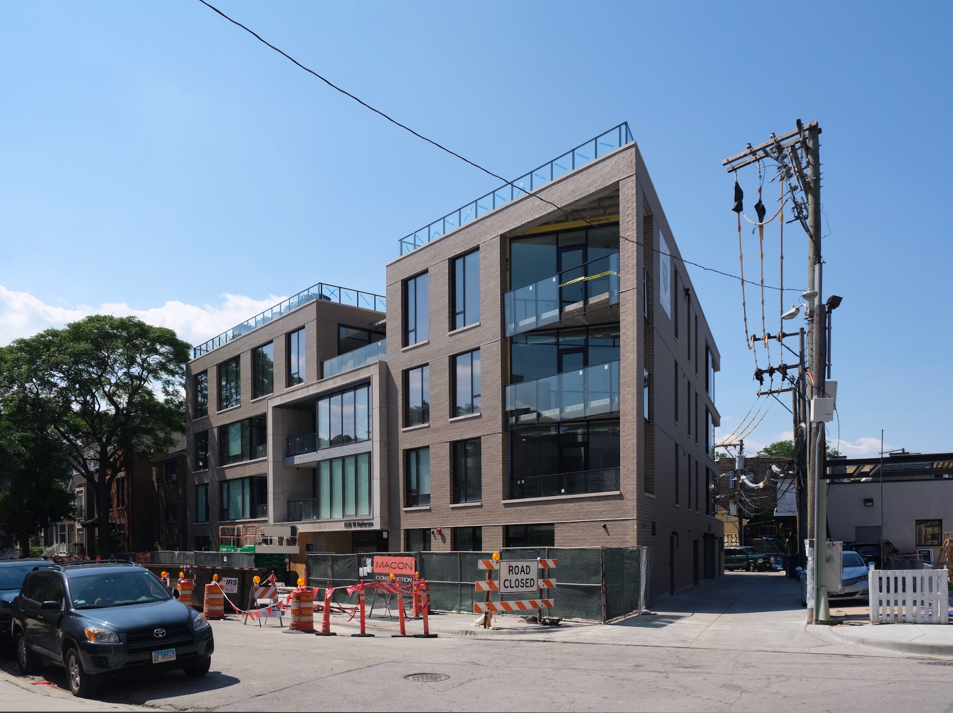 1118 W Patterson Avenue Undergoes Final Facade Work in Wrigleyville