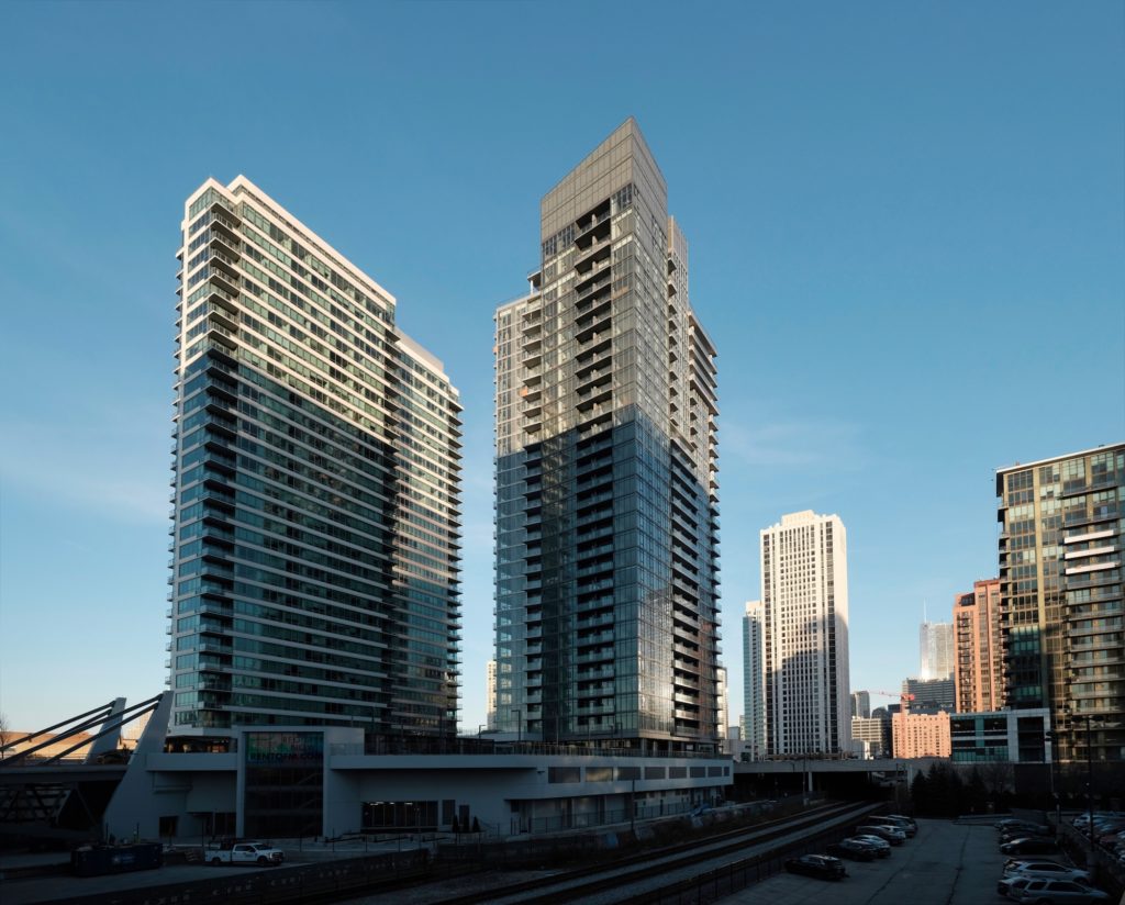 Exterior Construction Crosses Finish Line for Onni Fulton Market in