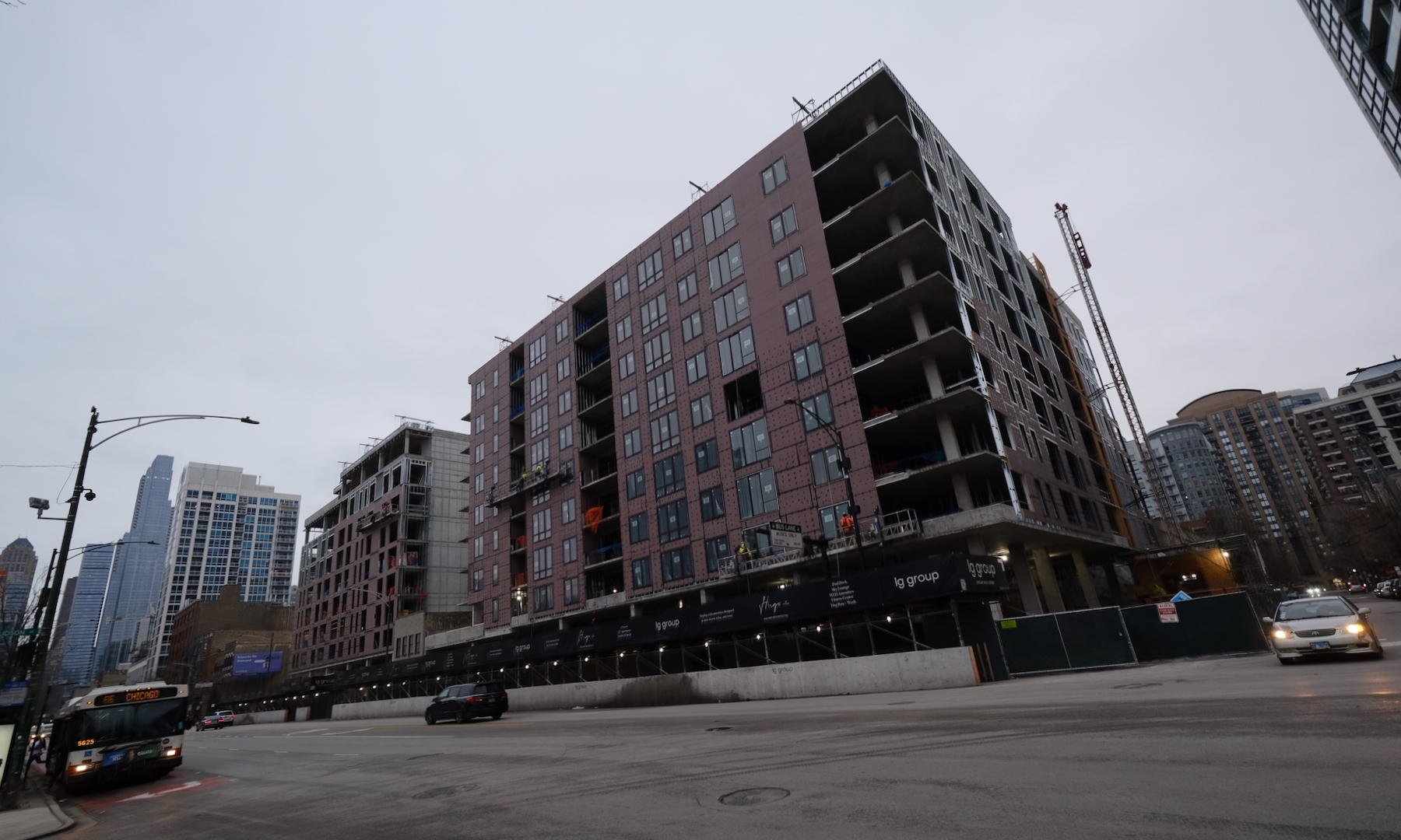 Outer Walls Take Shape for HUGO Development in River North Chicago YIMBY