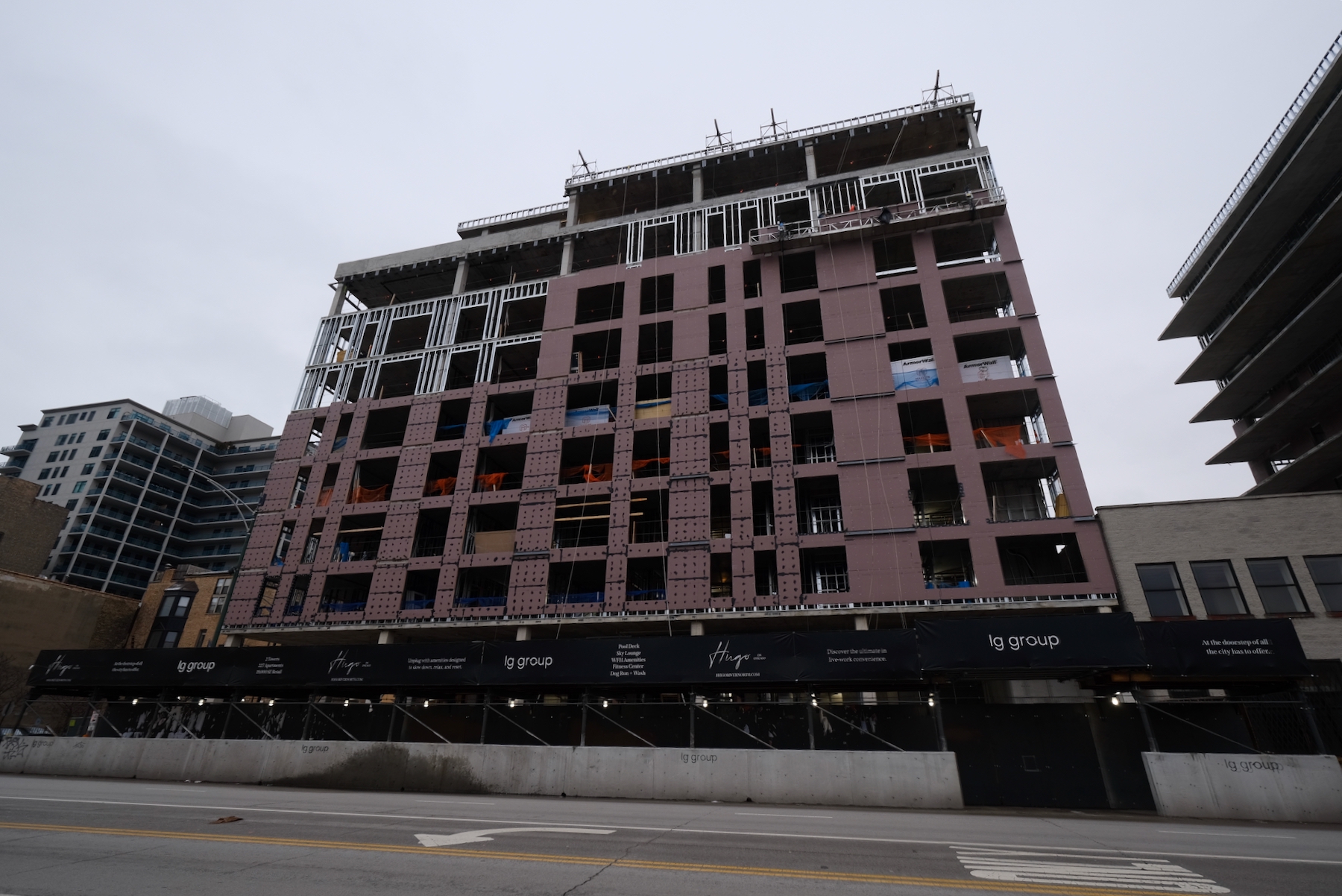 Outer Walls Take Shape for HUGO Development in River North Chicago YIMBY
