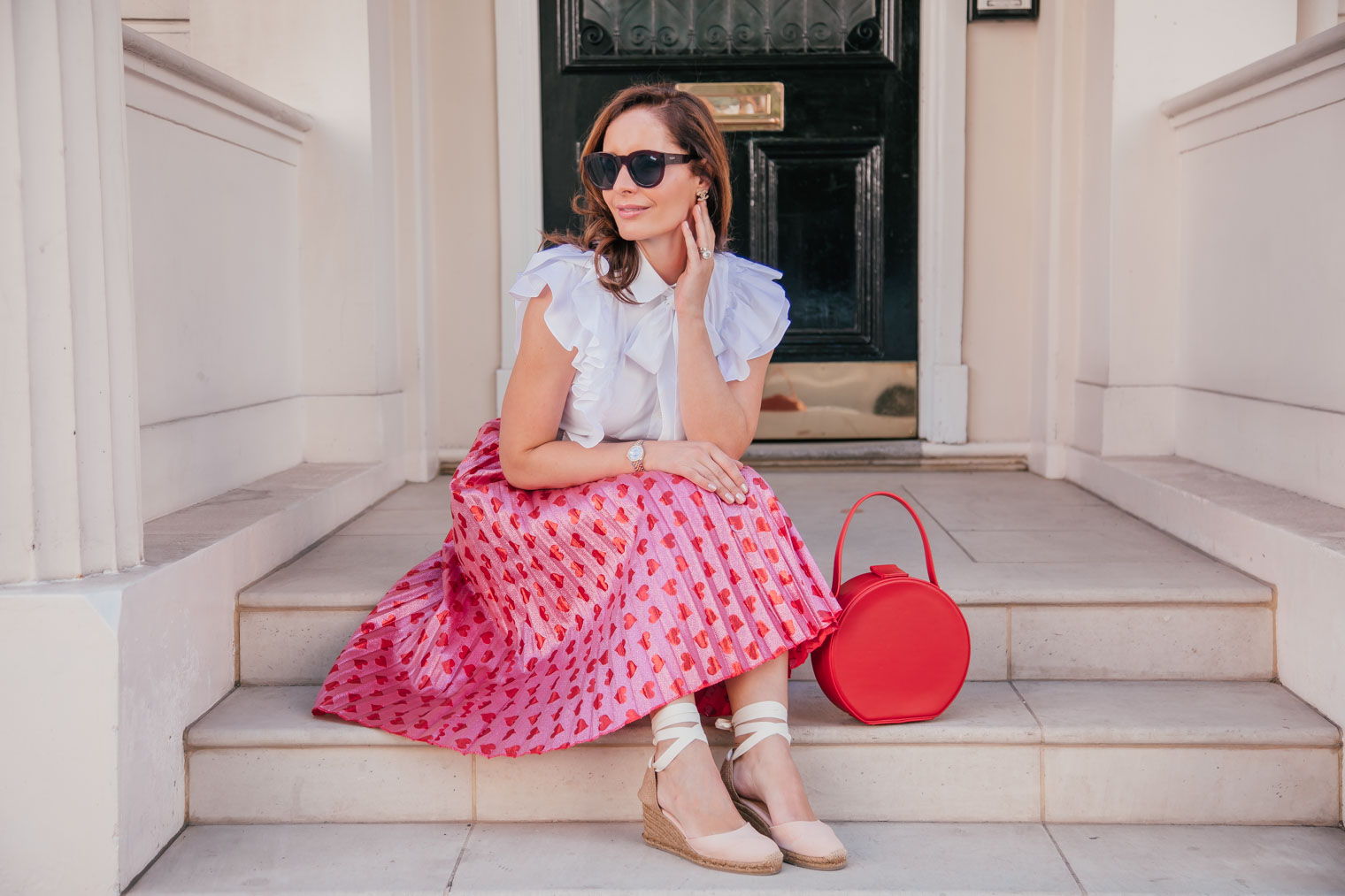 How to wear red and pink together and look chic Chic Journal blog