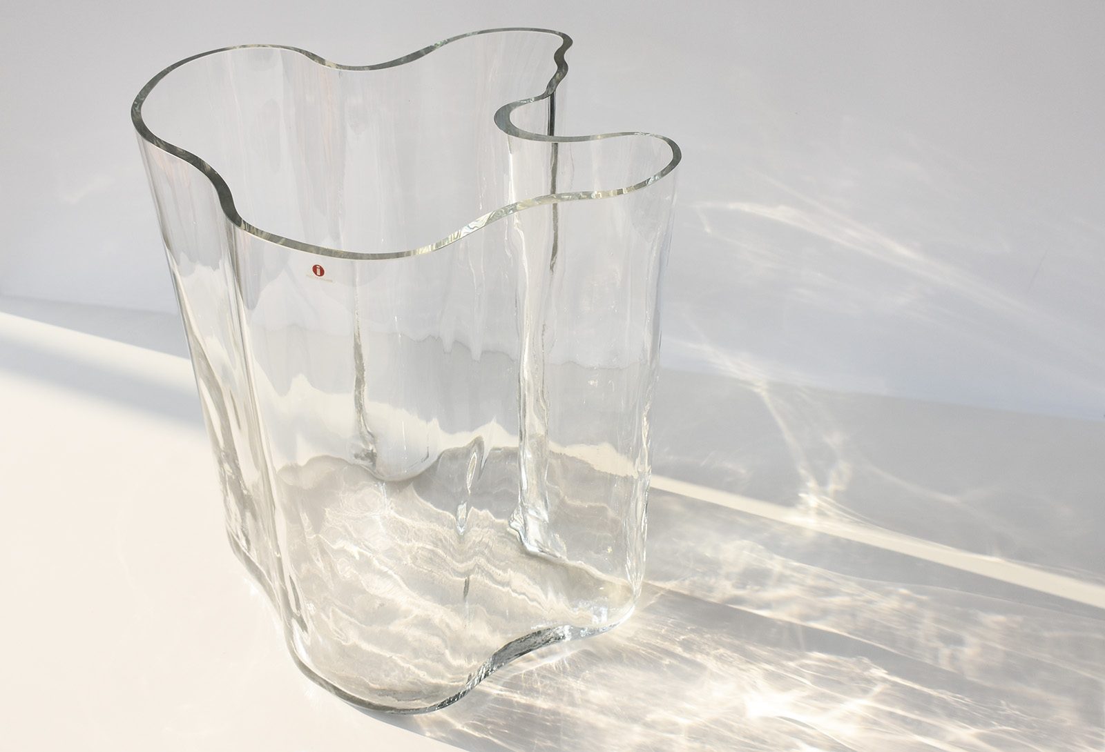 Alvar Aalto / Savoy Vase / 3031 / iittala / Wood Mold Chickadee & HOME