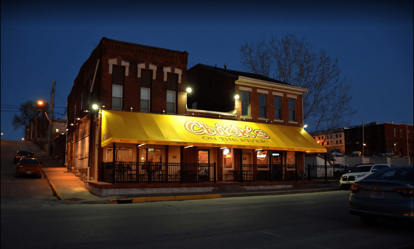 About Chicks on the River Quincy, IL