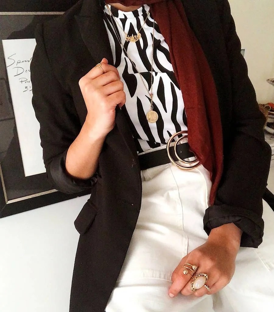 5 Style Tips For Dressing Conservatively · ChicMags