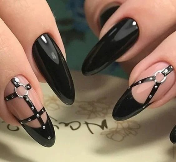 Gothic Nails 40 Stunning Gothic Nail Art Designs