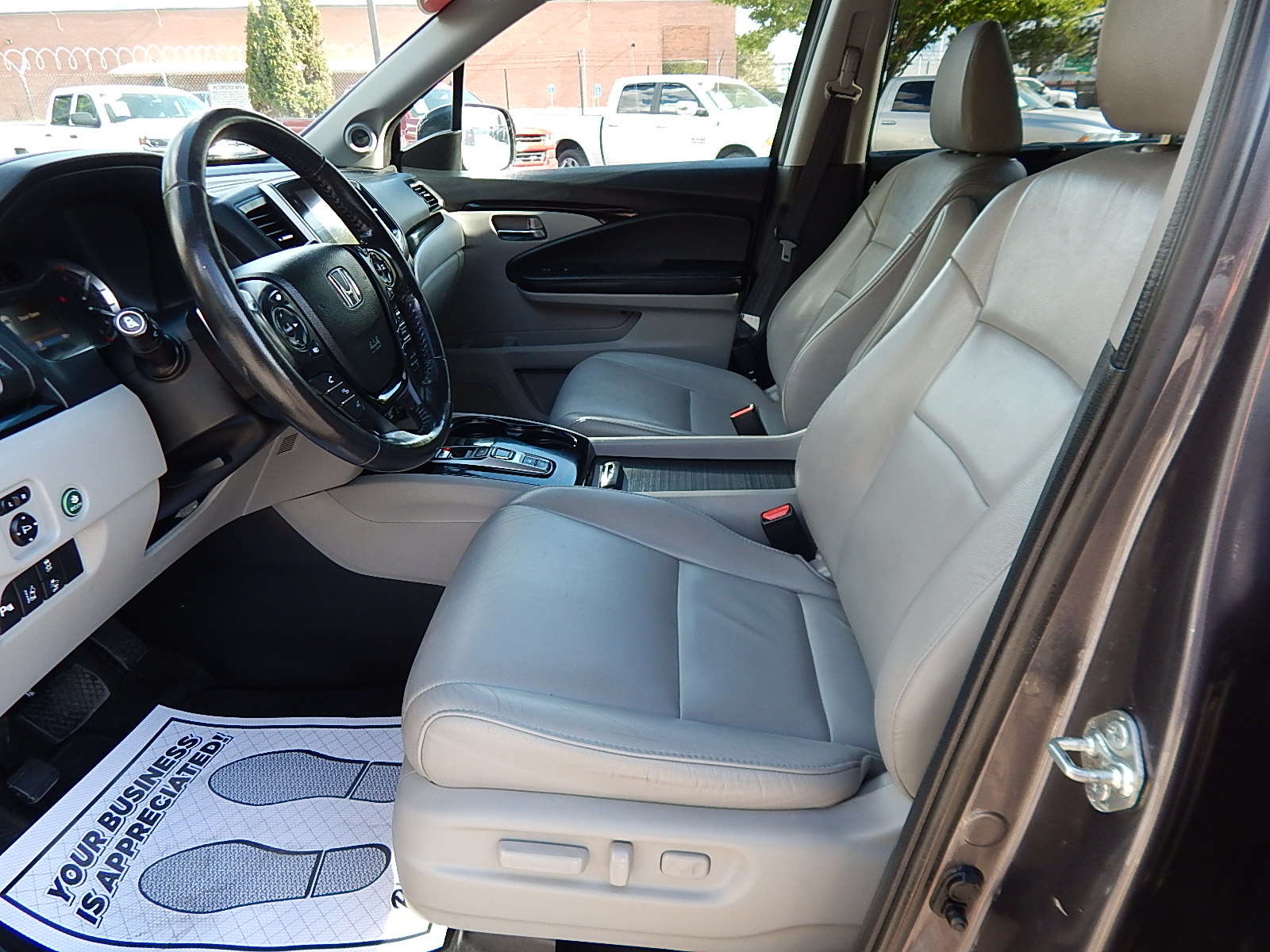 087584 006 Chicos Auto Sales Inc. Draper, Utah