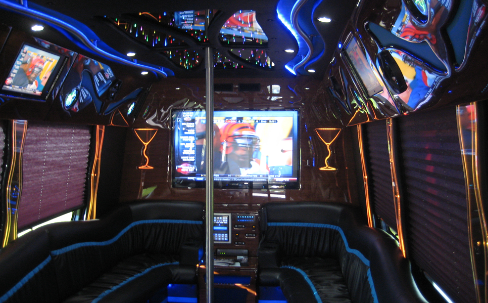 Conshohocken PA Party Bus Rental & Limo Rides Rated 1 in 2020