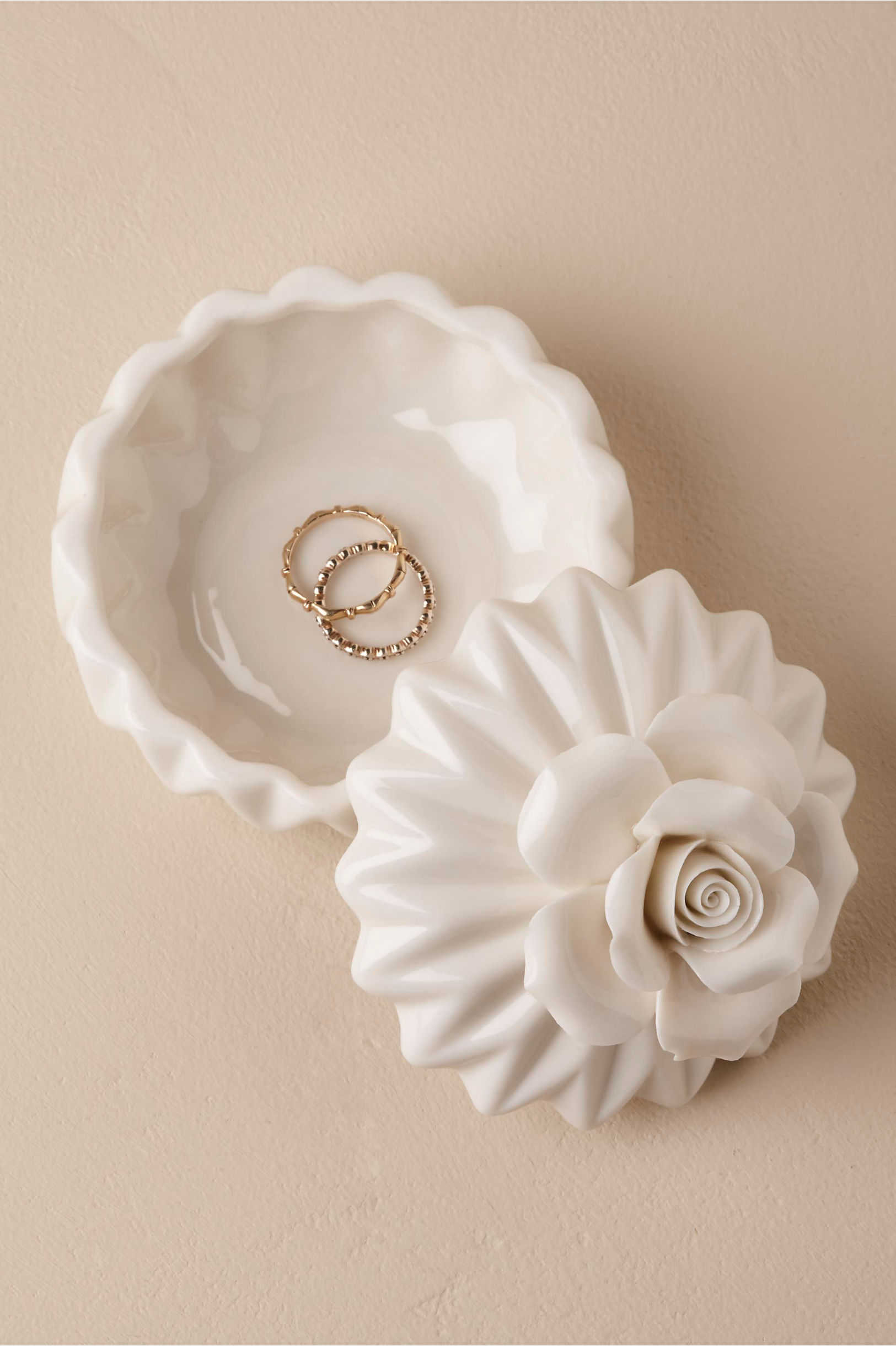 22 of the Best Engagement Ring Boxes Chic Vintage Brides Chic