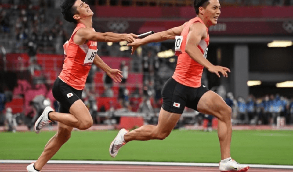 男子リレー400メートル決勝あれ誰のミスになるのでしょうか？テレ... Yahoo!知恵袋