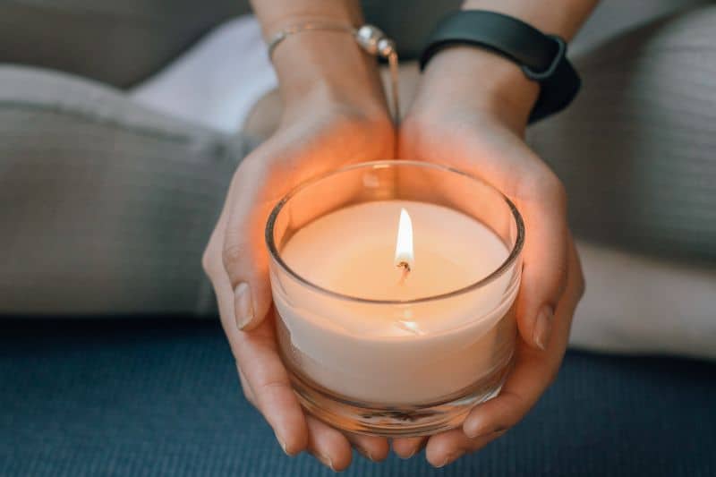 Why Clean Scented Candles Are Healthier for You Chiki Buttah Organic