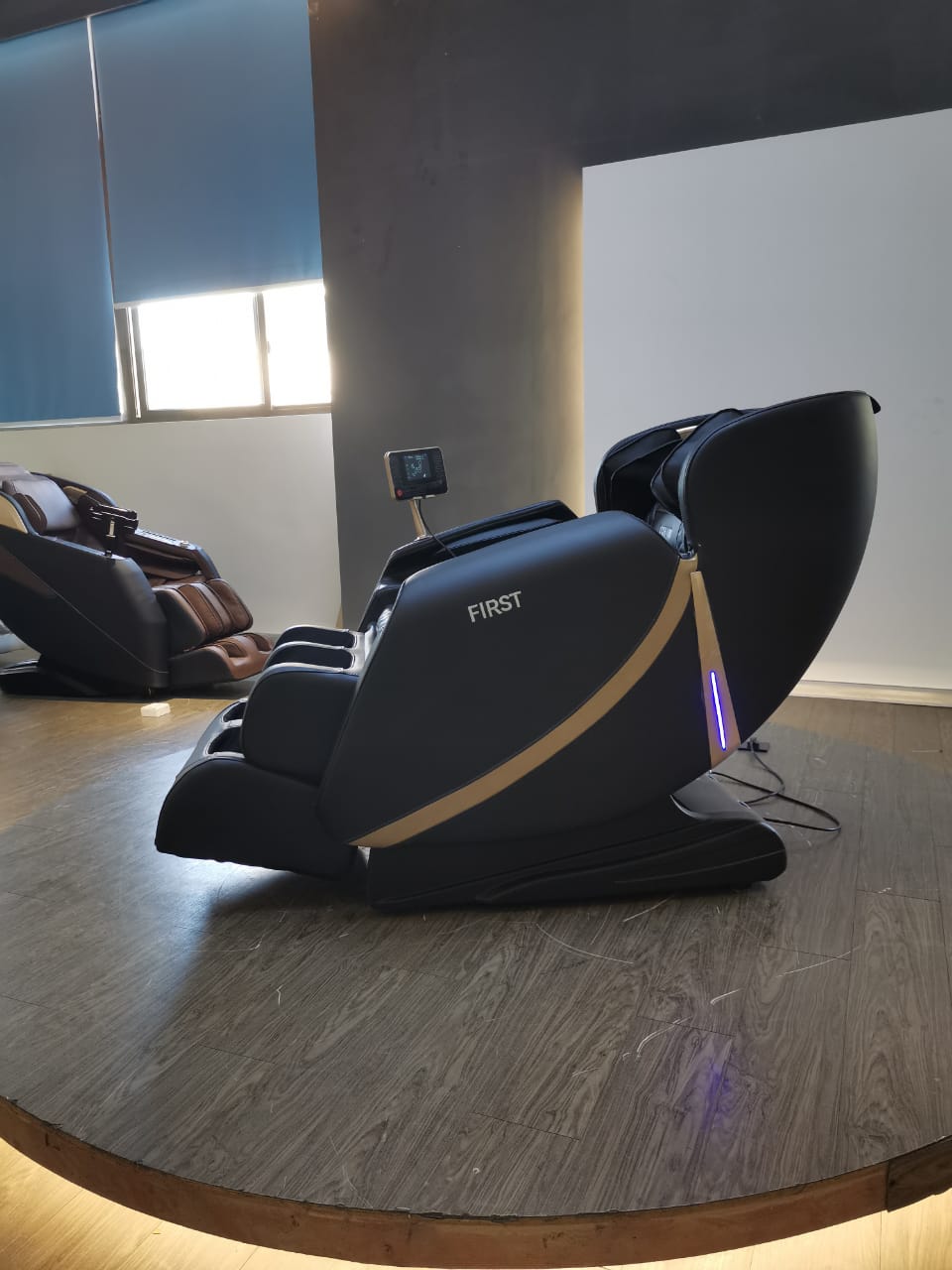 Discover the Ultimate Comfort with the First Massage Chair