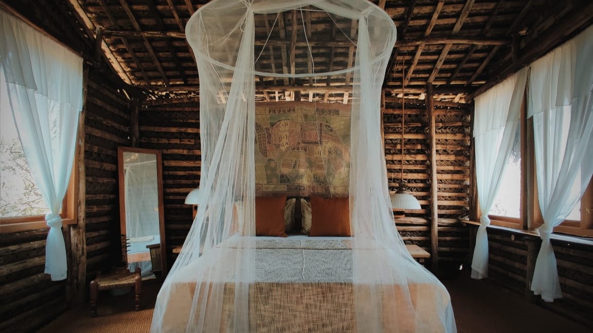 Mud House Marayoor Resort Nature's Retreat and Comfort