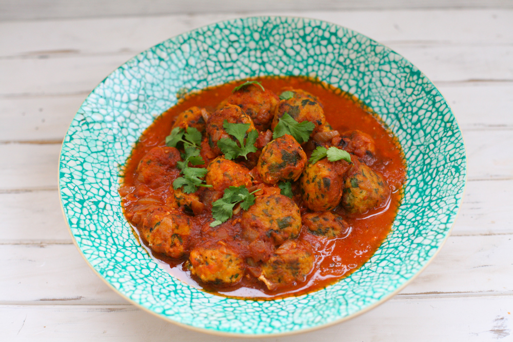 Fish Balls in a Sweet Smoked Paprika and Tomato Sauce CHILLI & MINT
