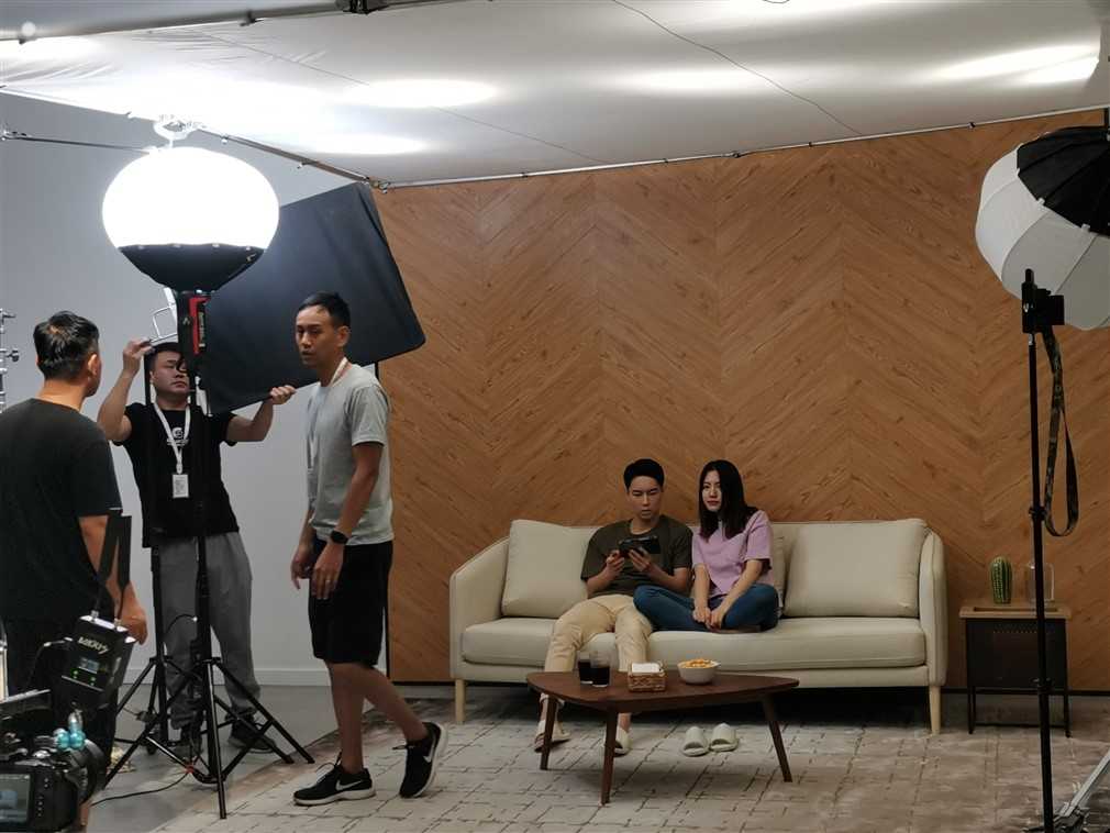 China Cameraman Hire China Videographer Cinemaphotographer DOP