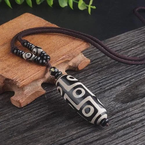 History and Meanings of Dzi Beads