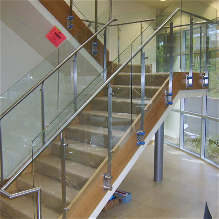 Side mount stainless steel solid flat baluster glass railing design