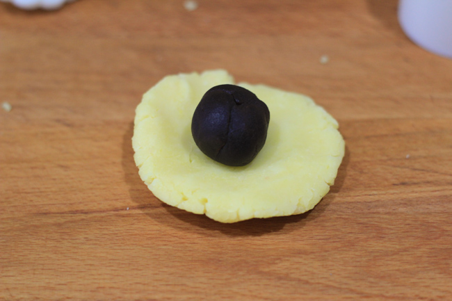 Mung Bean Cake (Mung Bean Paste) China Sichuan Food