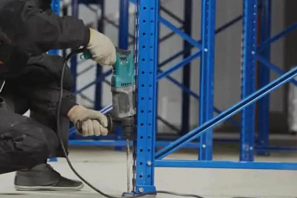 How to Anchor Pallet Racks? An AllInOne Guide (2023)
