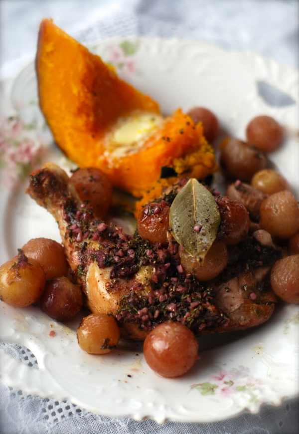 chicken with red grapes & pan sauce ChinDeep