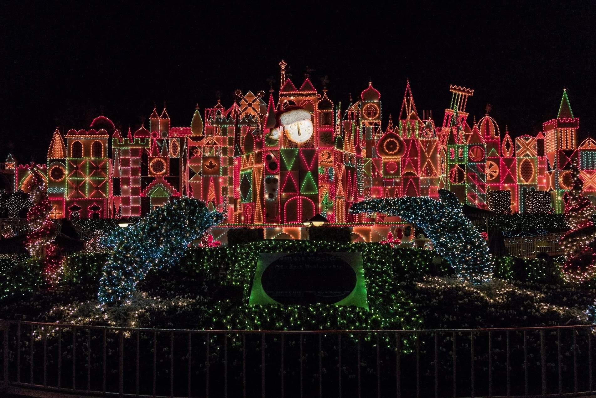 It's a Small World Closing this October for Holiday Overlay Chip and Company