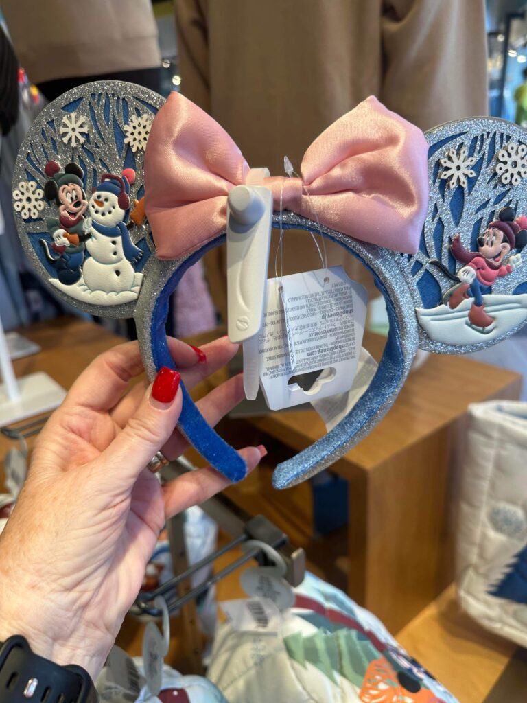 New Mickey And Minnie Holiday Ear Headband Spotted At Walt Disney World! Mickey And Minnie Holiday Ear Headband