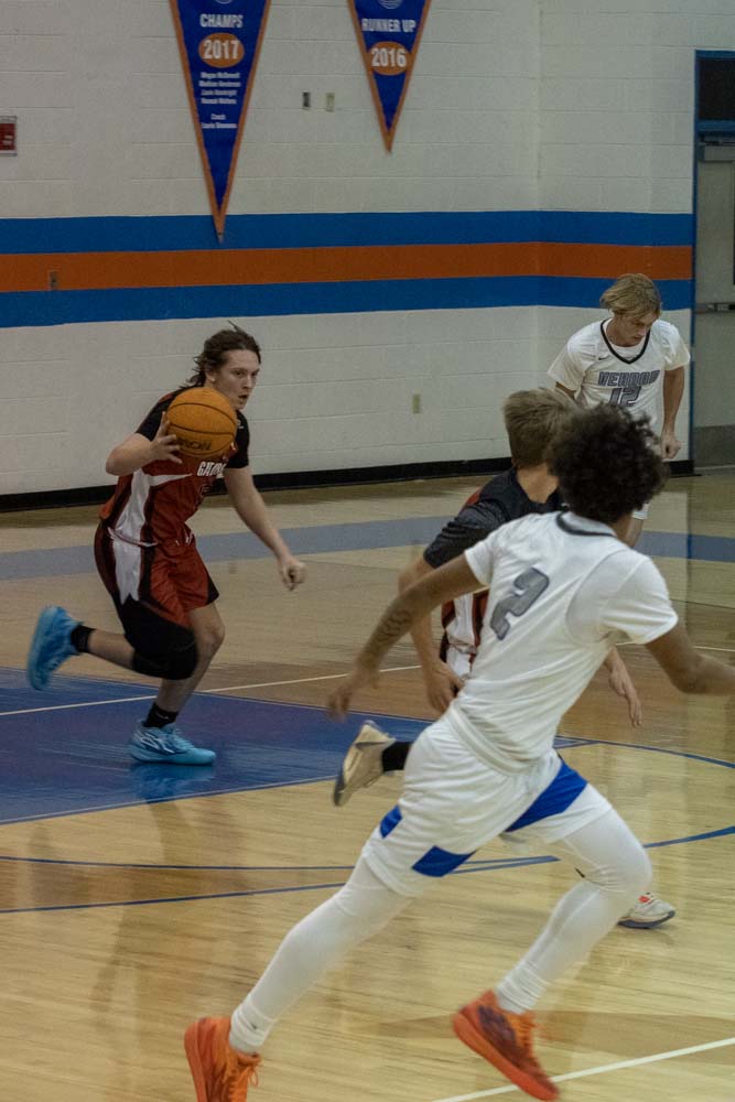 Vernon Yellowjackets Host the Wewahitchka Gator Boy Basketball