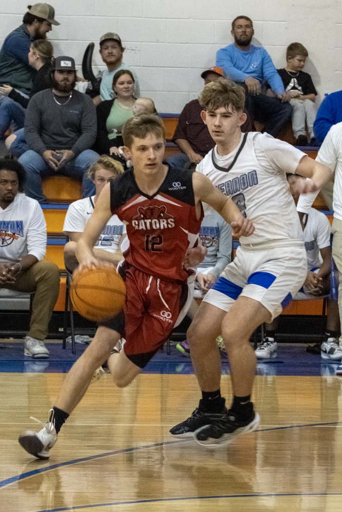 Vernon Yellowjackets Host the Wewahitchka Gator Boy Basketball