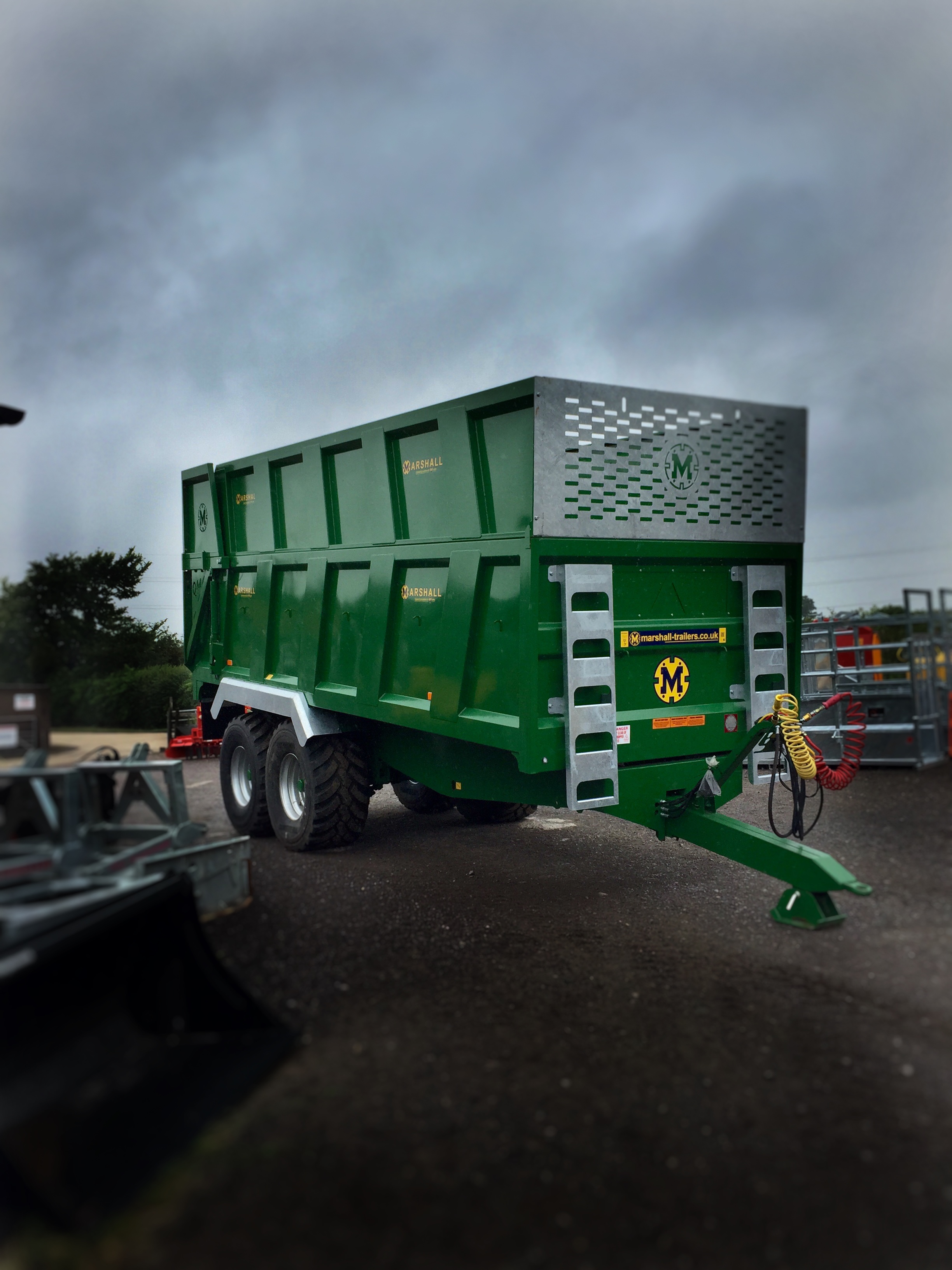 Chippenham Farm Sales Silage & Grain Trailers