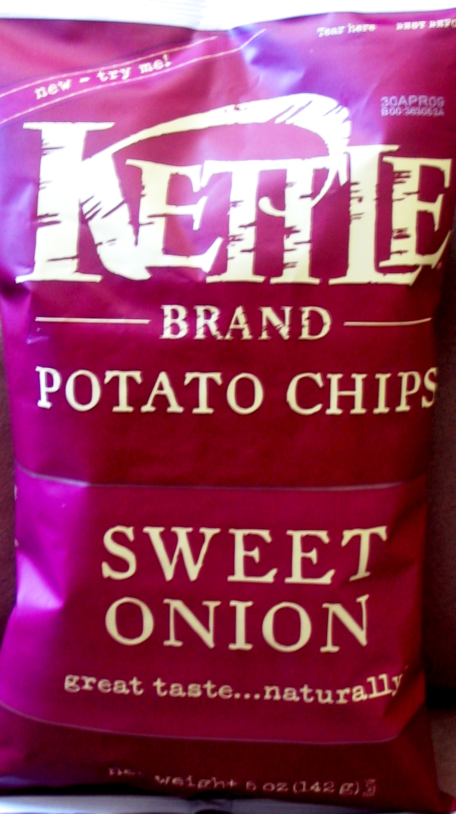 Kettle Chips Sweet Onion Chip Review