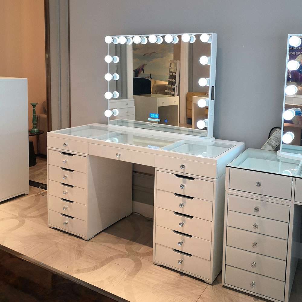 Vanity Mirrors What Are the Recent Trends?