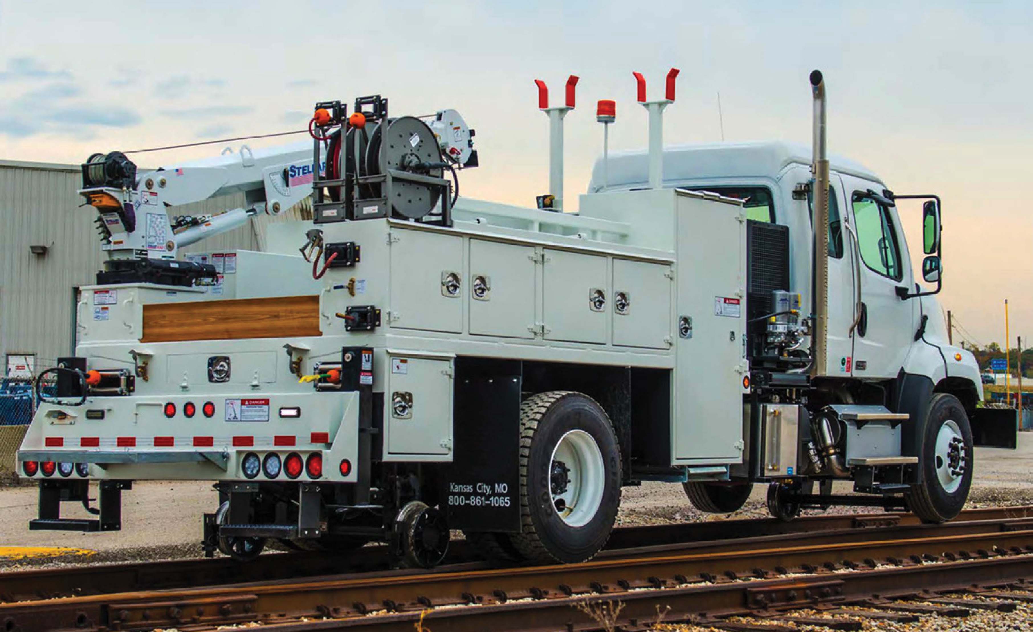 HiRail Electric Thermite Welding Truck Spec 538C