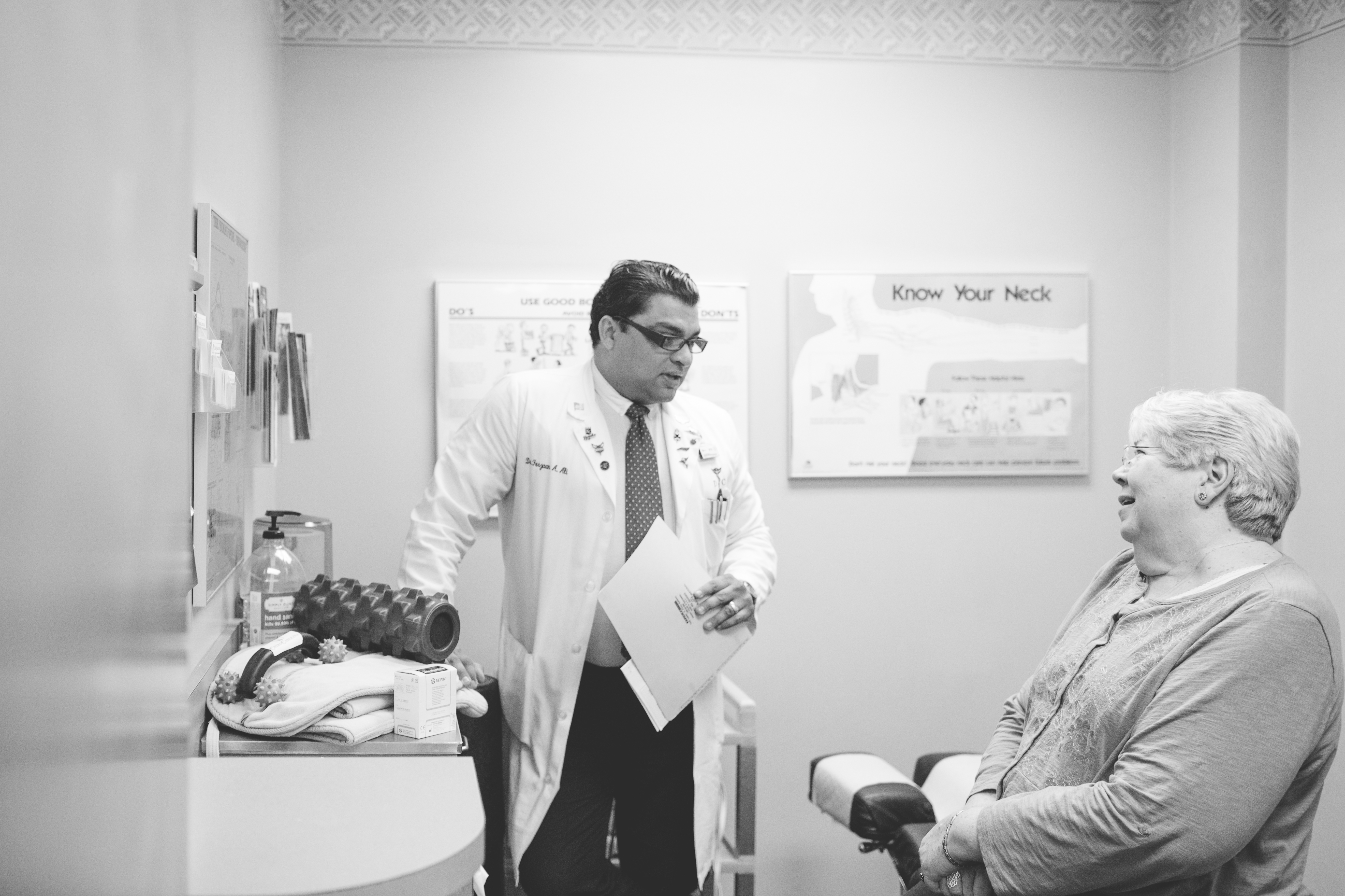 Chiropractor treats conditions that arise due to spine misalignments