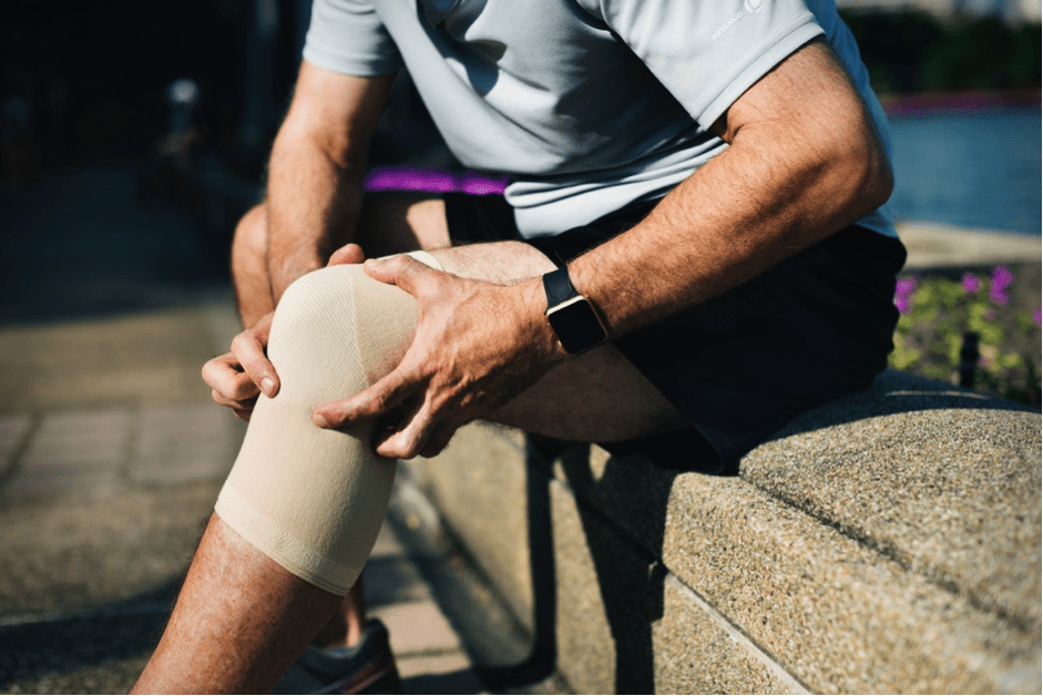 Chicago Knee Pain Physical Therapy & Chiropractic Treatment Services