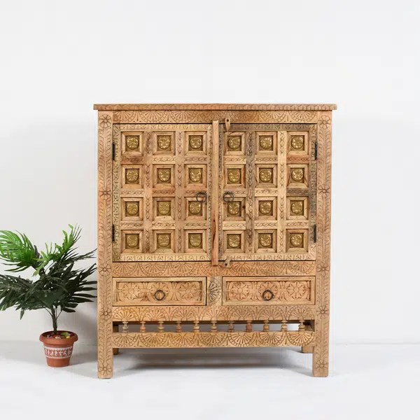 Mini Wooden Chisel and Log