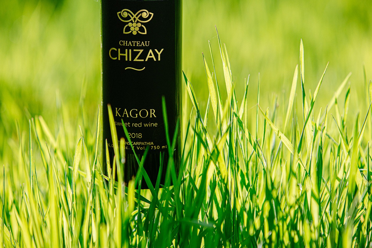 Kagor sweet red wine Chateau Chizay