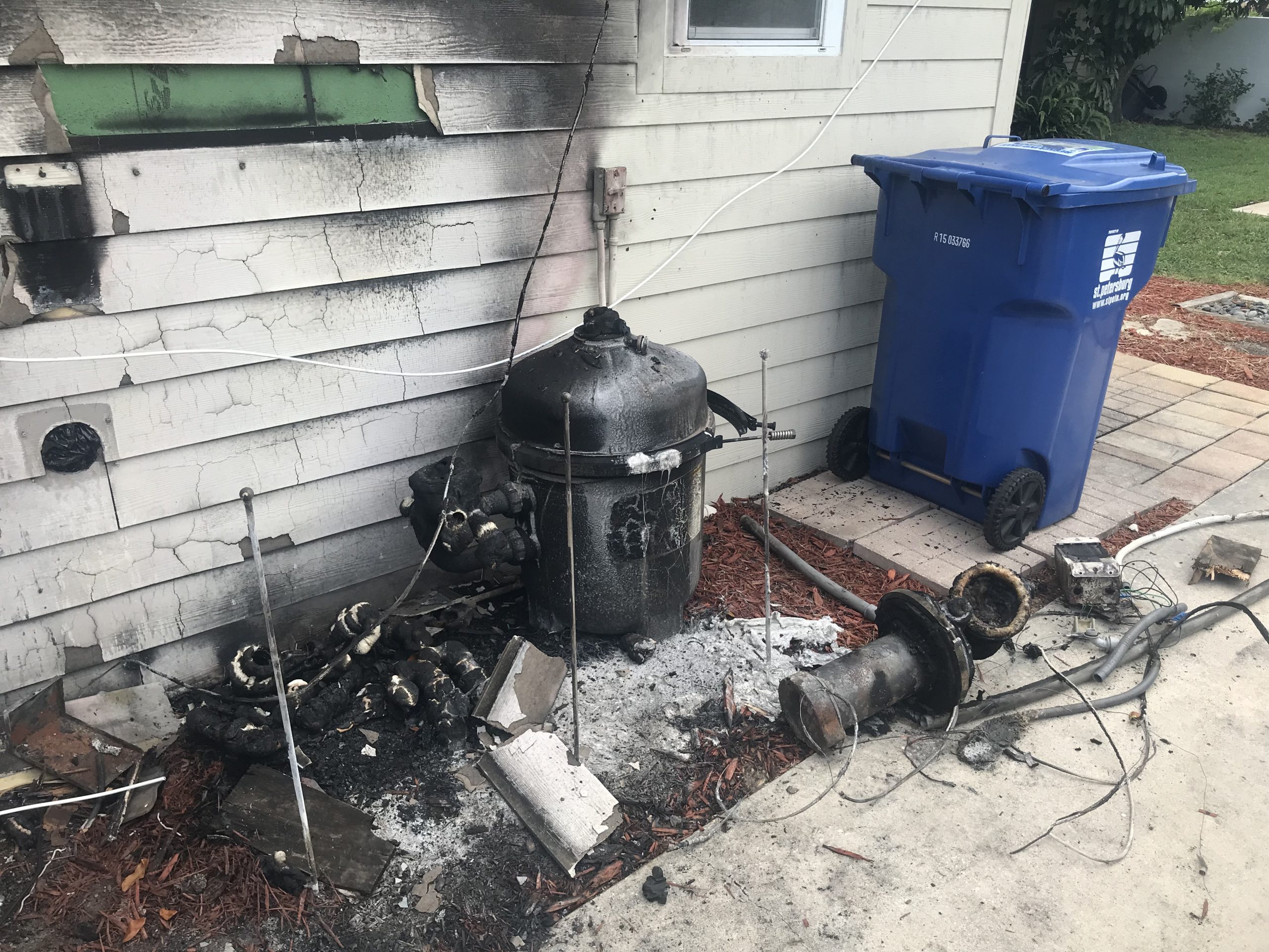 Pool Repairs Why You Need A Pool Contractor Chlorine King Pool Repairs