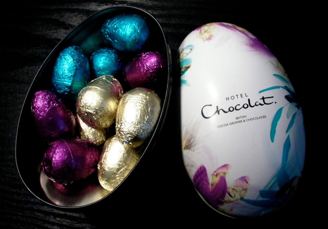 Hotel Chocolat Keepsake Easter Egg Tin With Mini Eggs
