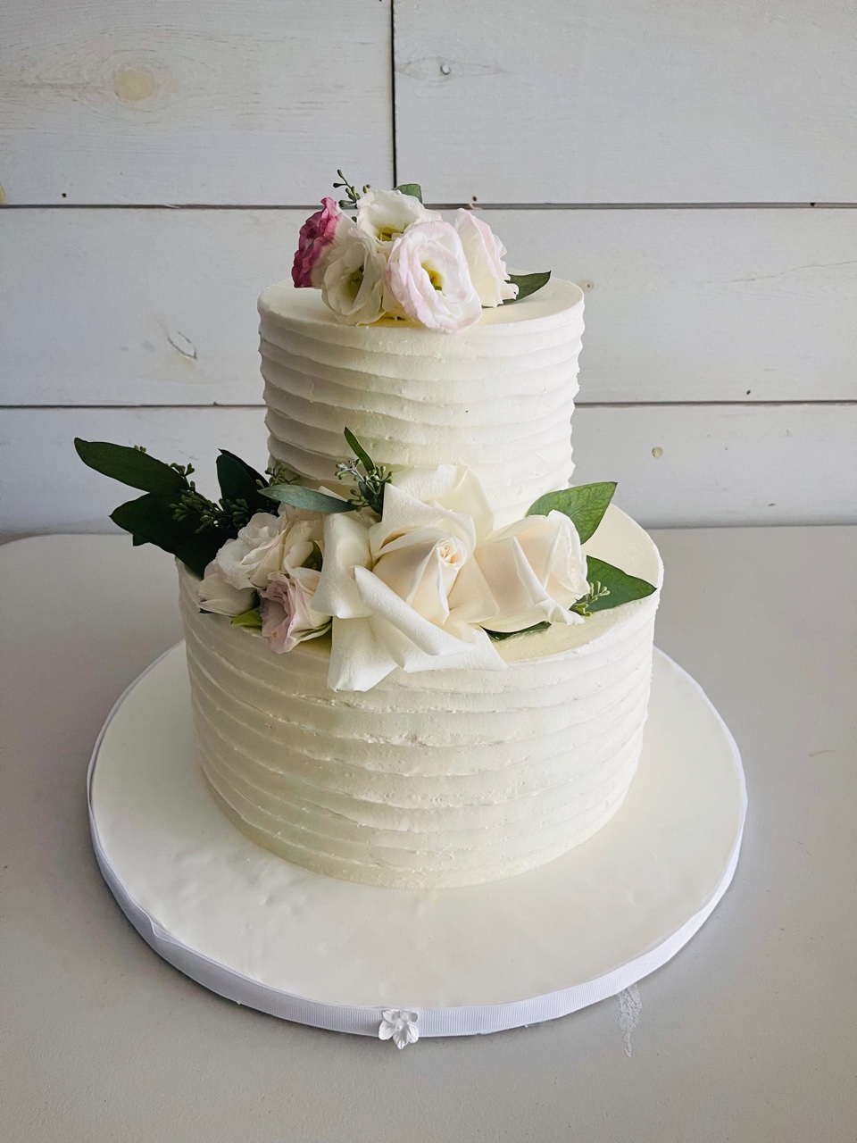 Custom Cake Decorating, Wedding & Birthdays (516) 2490887