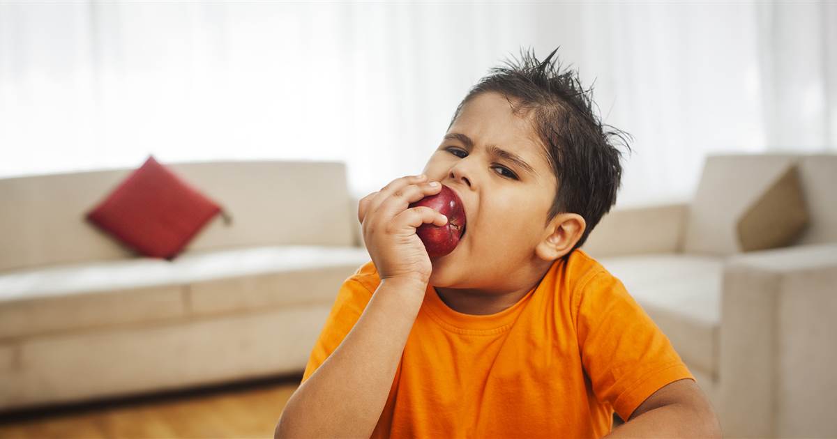 Eating Apple Cores Food & Drink Community