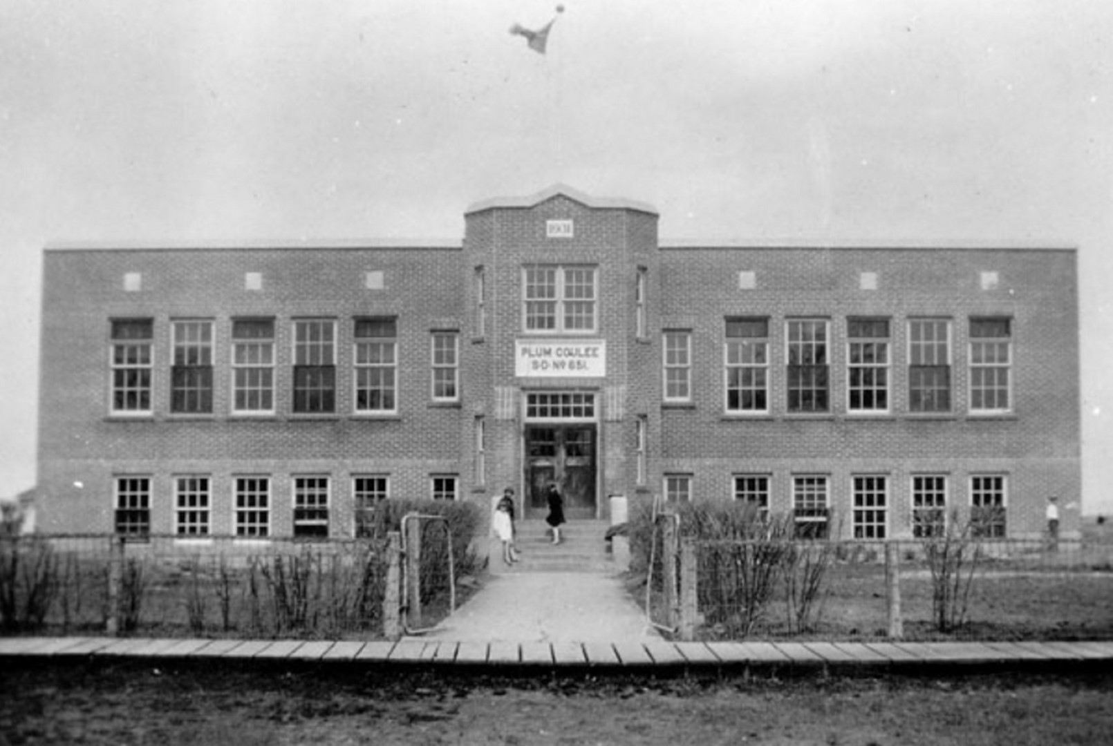 Plum Coulee The Spirit Remains Choice Realty Ltd.