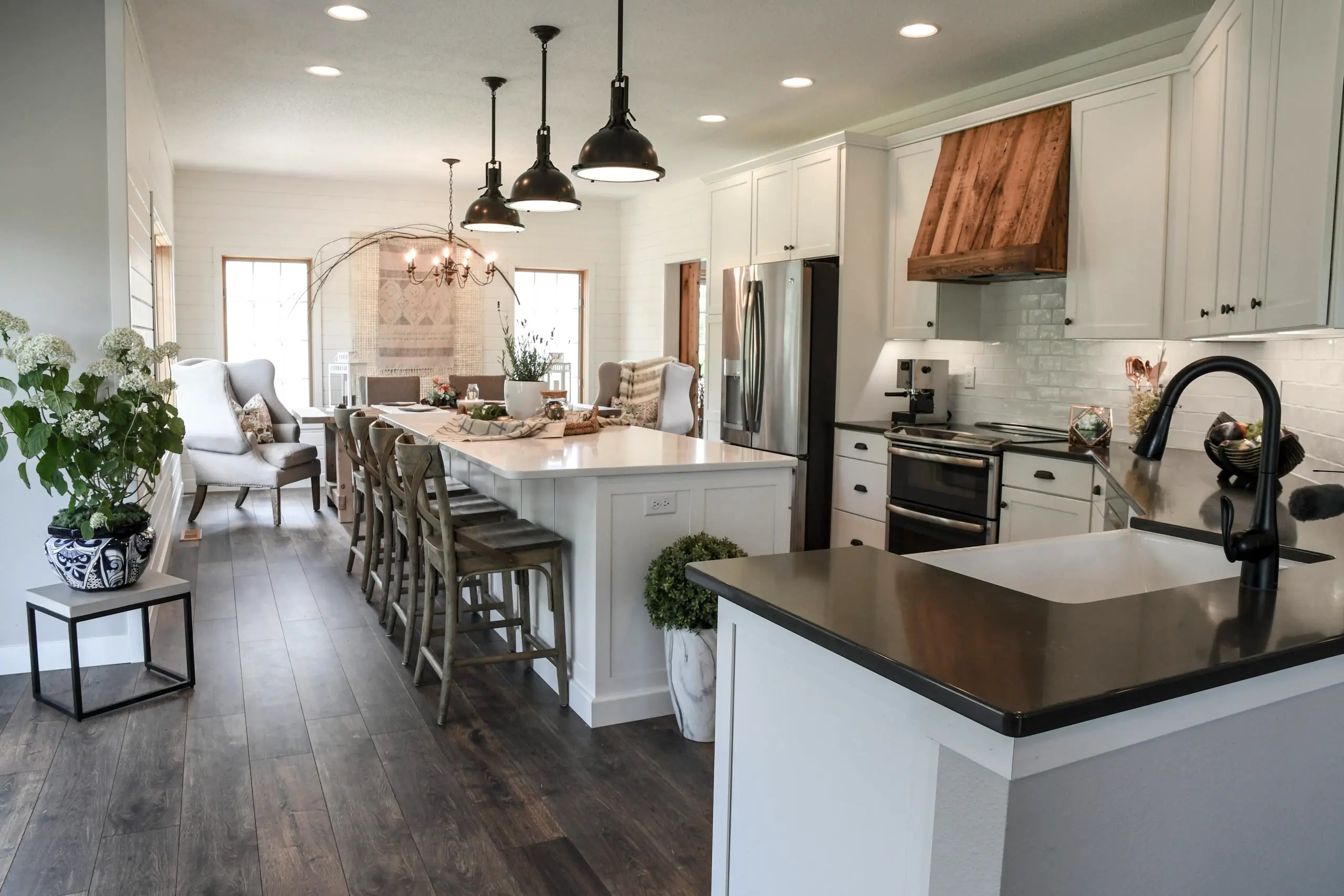 Kitchen Portfolio Accent Kitchen & Bath