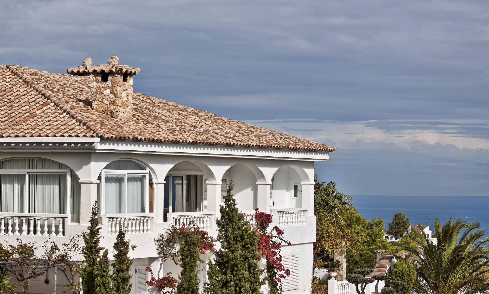 7 Benefits of Renting a Villa in Marbella Choose marbella