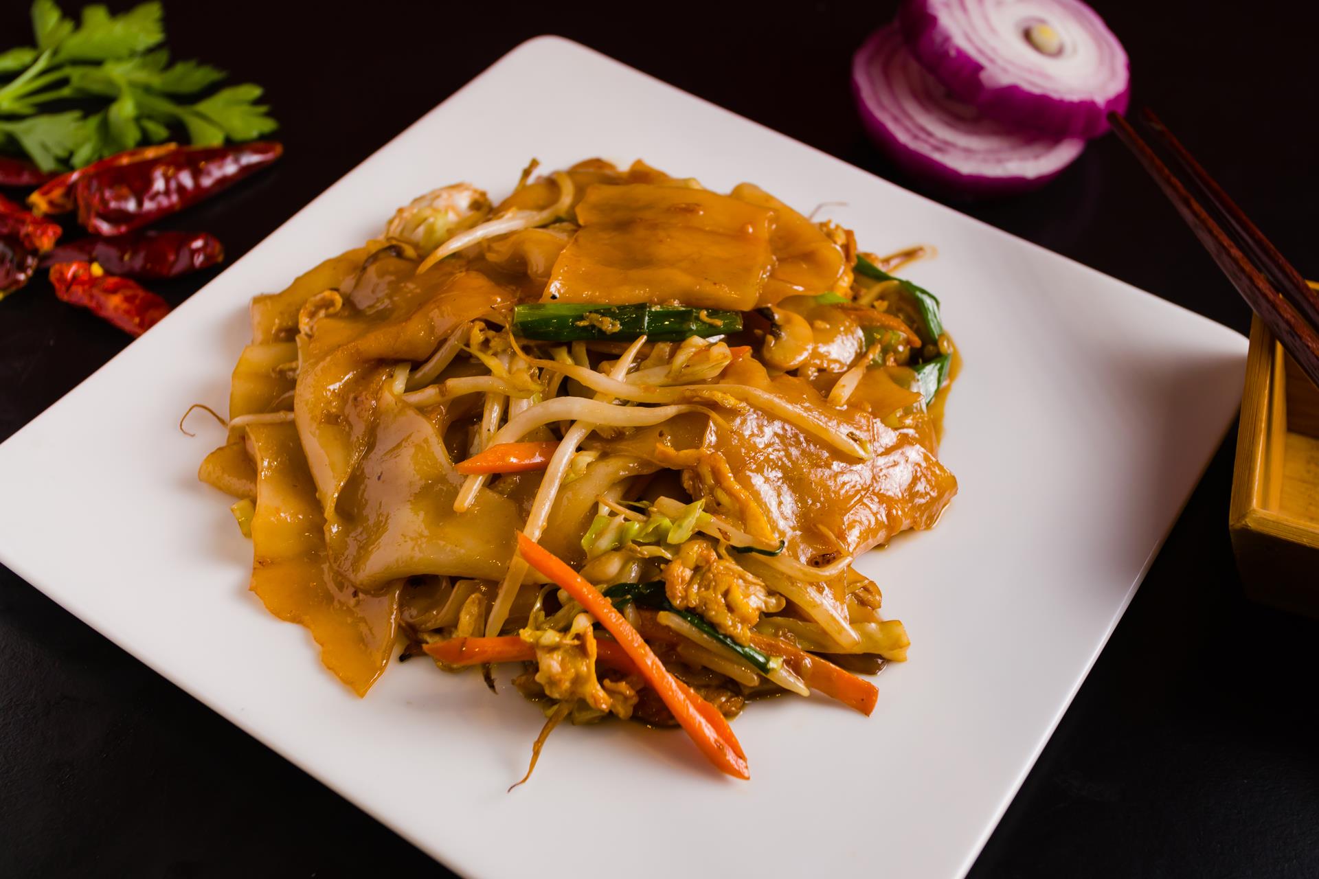 Chop Chop Glatt Kosher Chinese, Sushi & Catering