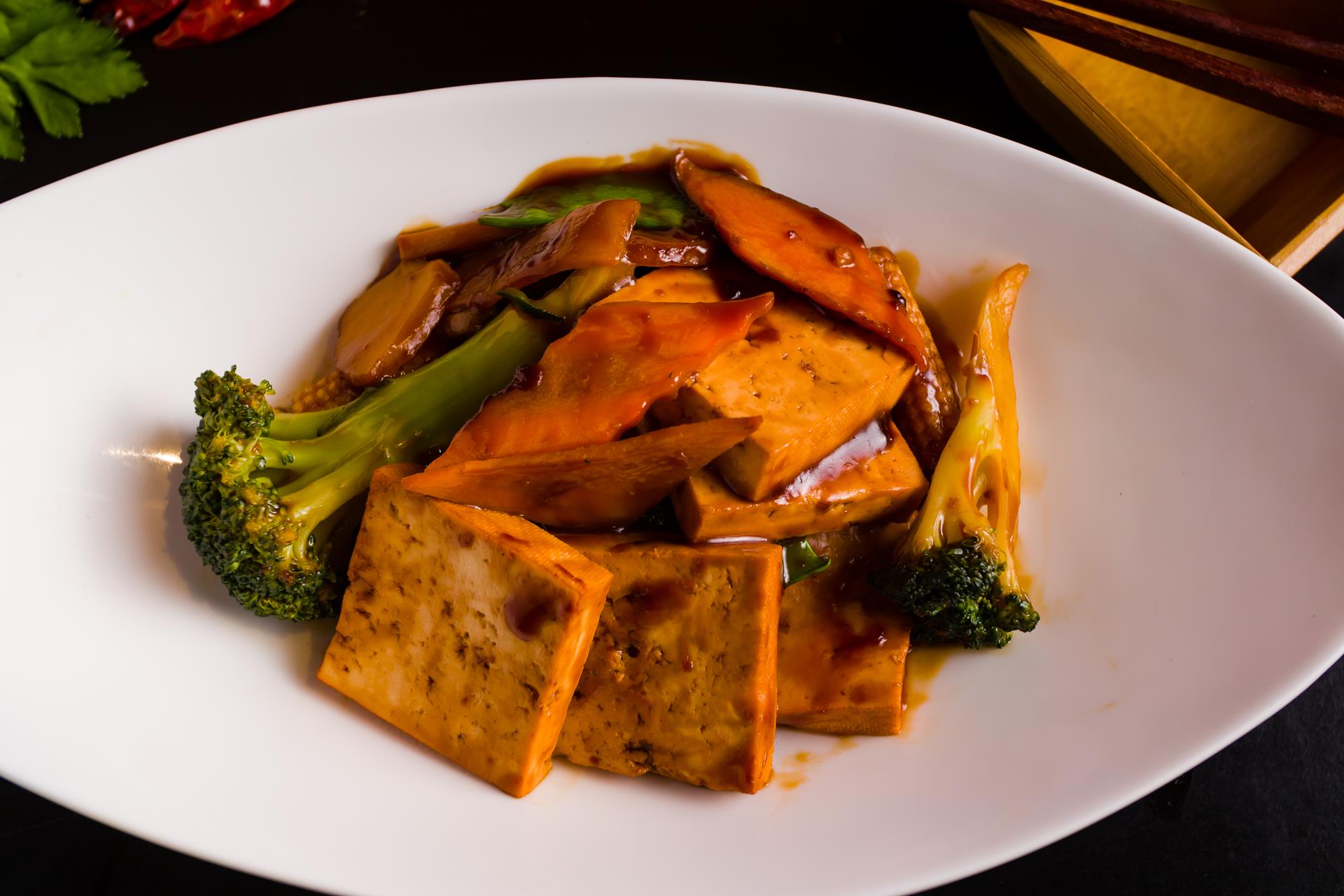 Chop Chop Glatt Kosher Chinese, Sushi & Catering