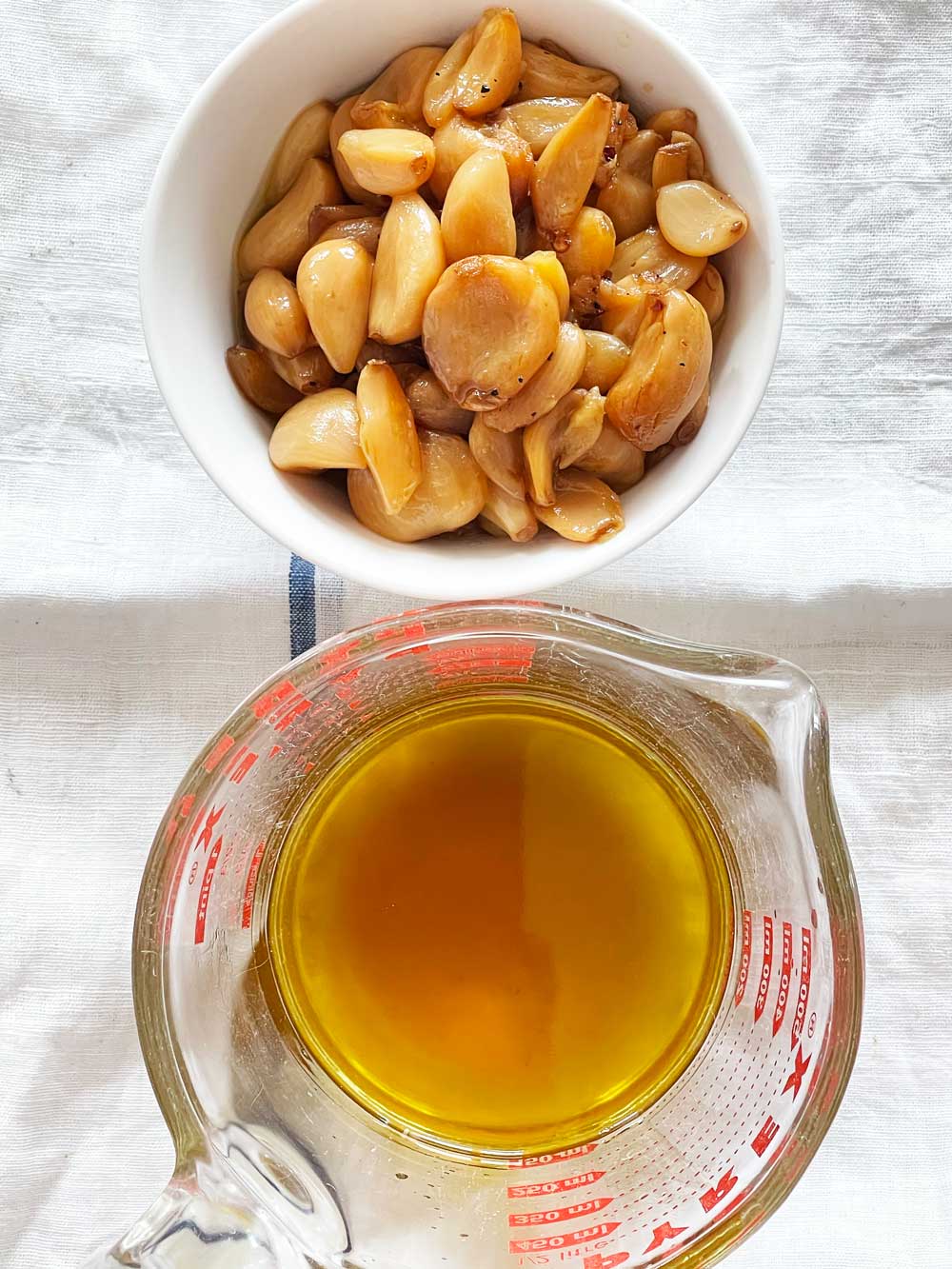 How to Make Roasted Garlic in a Slow Cooker (viral TikTok life hack