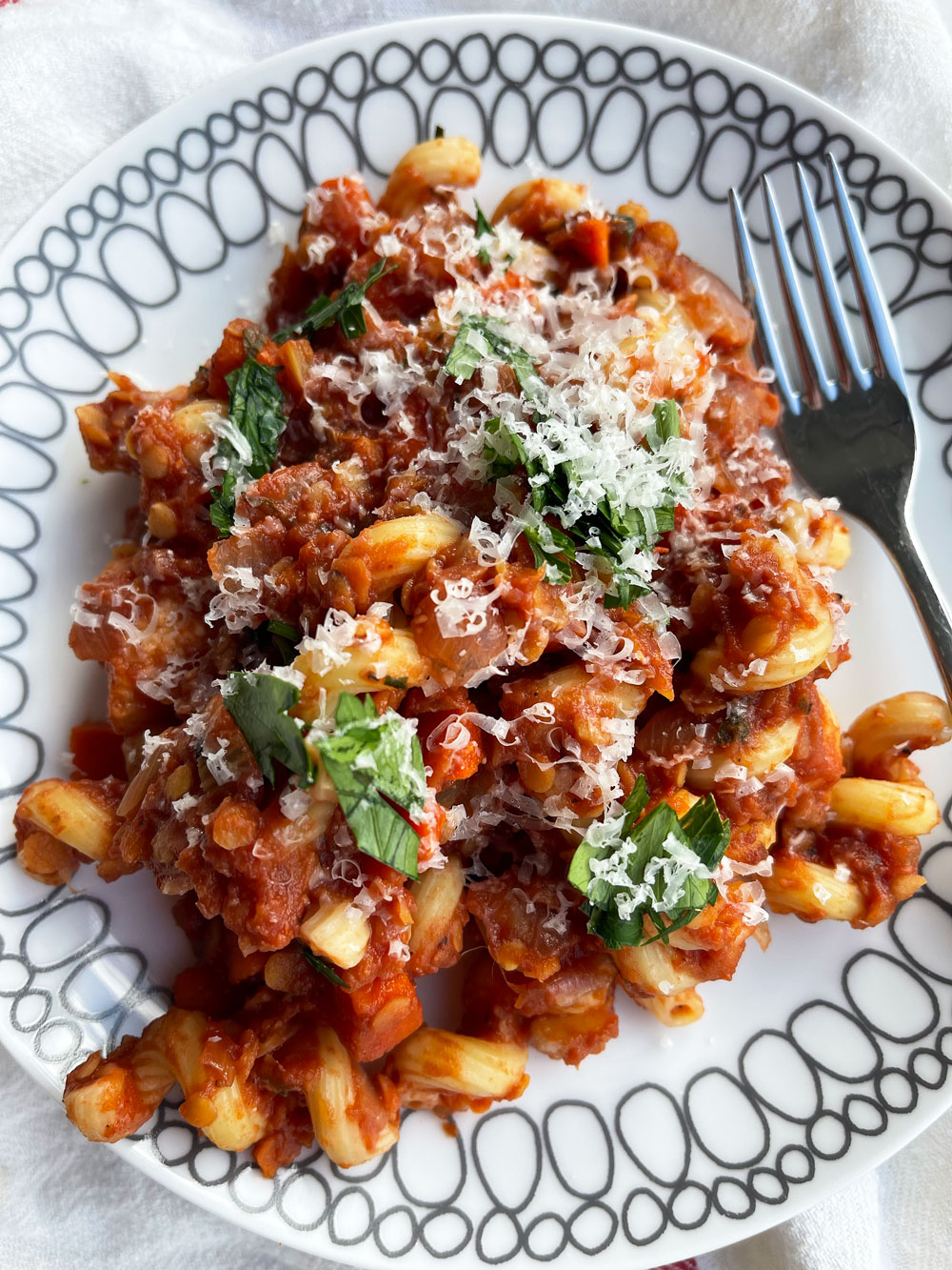 Slow Cooker Lentil Bolognese Chop Happy