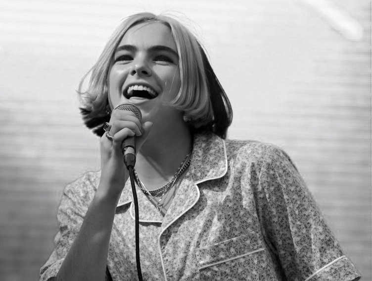 BENEE Guitar Chords & Lyrics ChordsBase